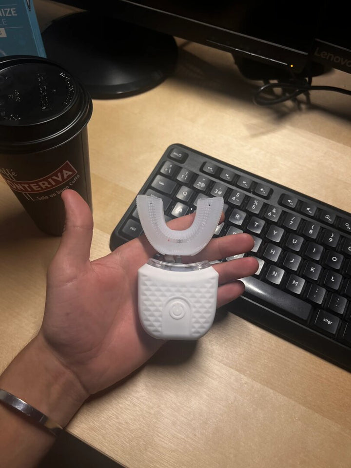 Review by Roberto Silva